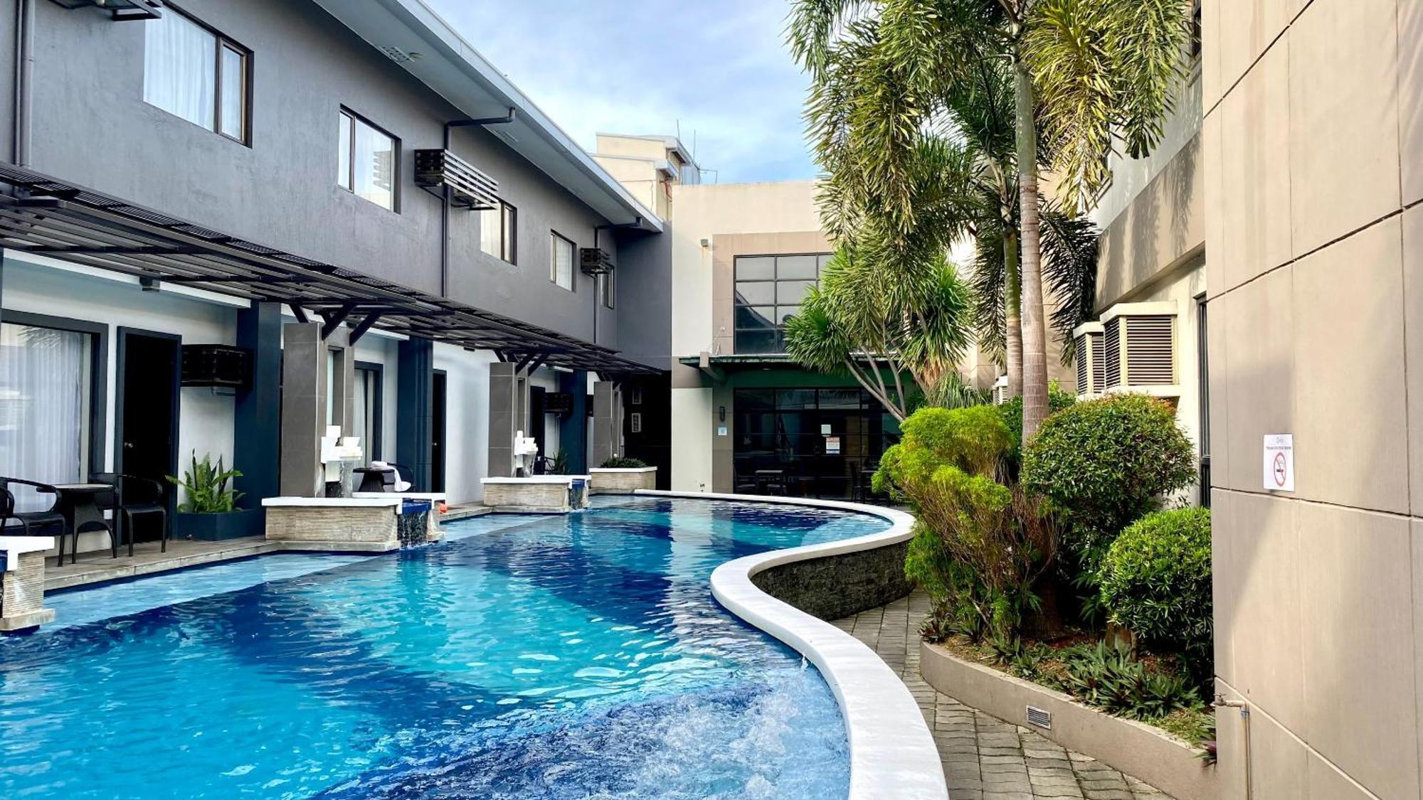 Circle And Bacolod