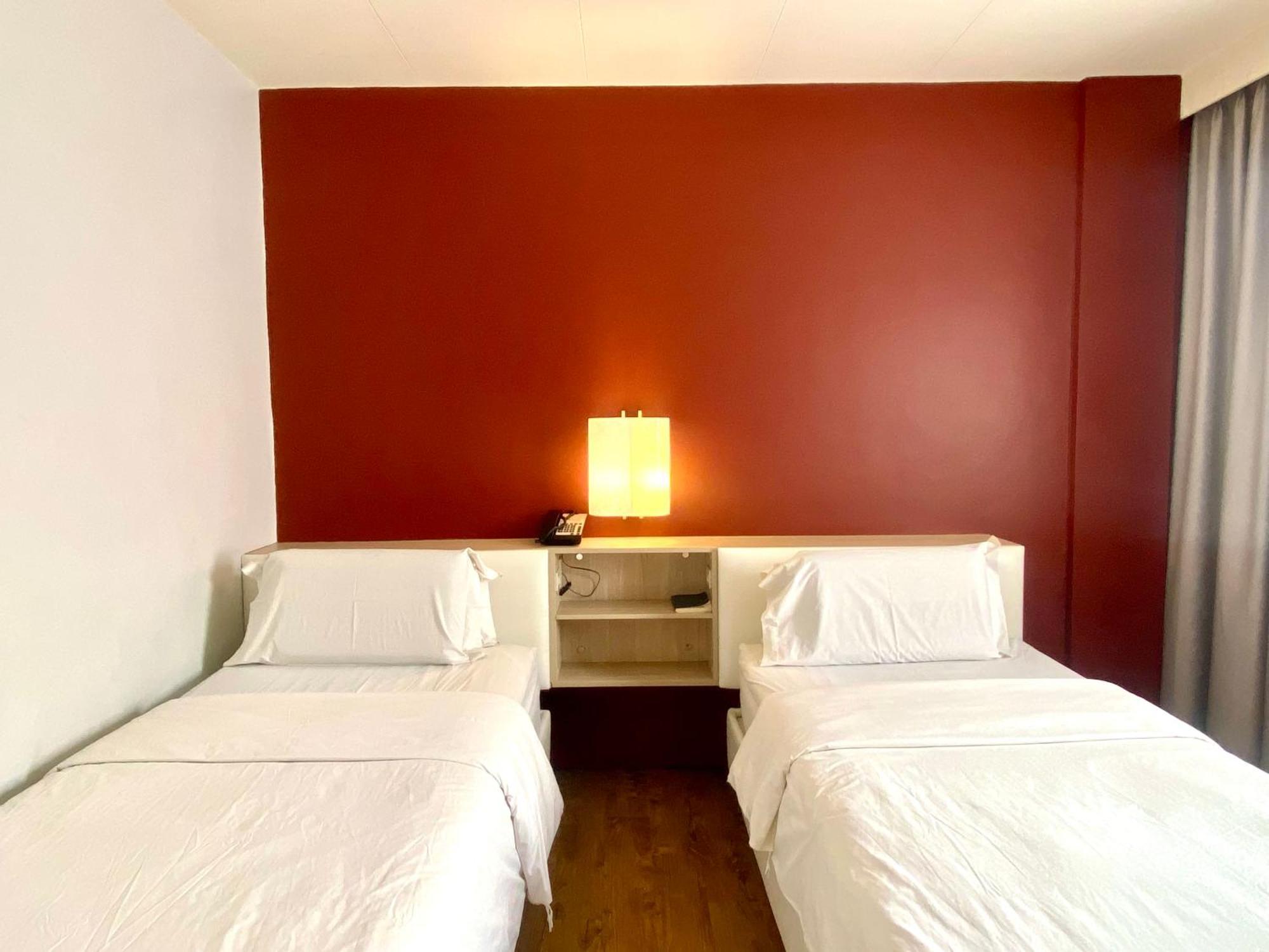 Circle And Hotel 3*